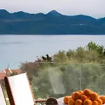 Melodia Lefkada 5 * ニキアナ