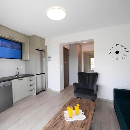 Melodia Lefkada 5 * Nikiana