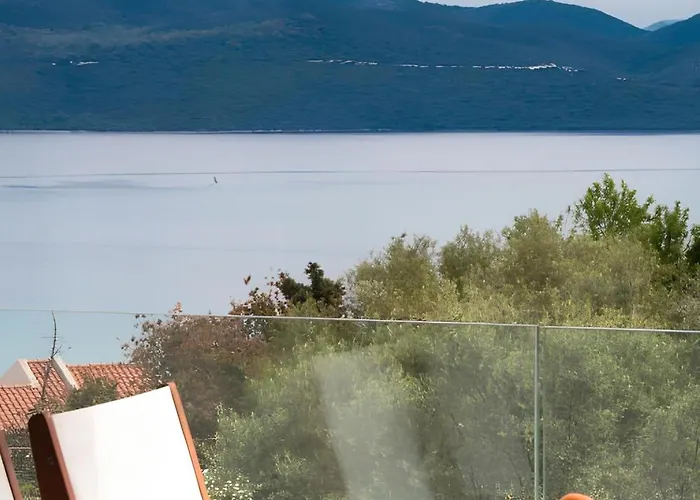 Melodia Lefkada 5 * Никиана